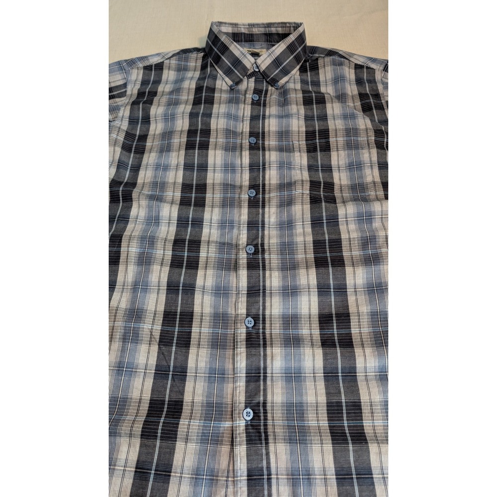 Haggar MensXL Short Sleeve Button Down Chest Pocket Blue Plaid